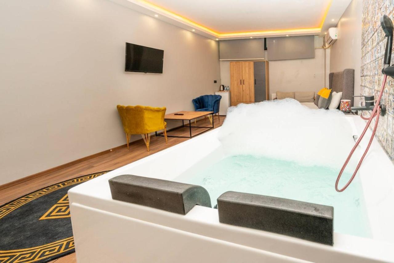 Comfort Inn Suites Istambul Exterior foto